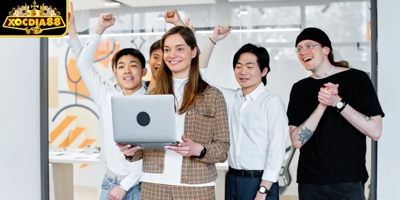 Điều kiện lương và lịch làm việc được công bố
